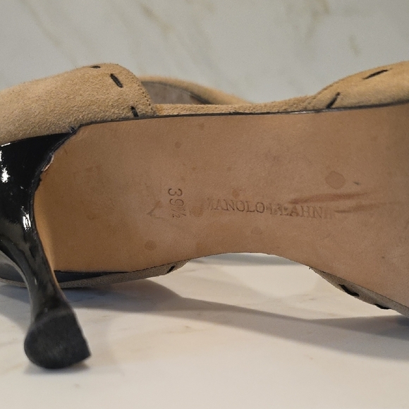 Manolo Blahnik Black Leather and Camel Suede Heels. VGUC - Picture 5 of 6